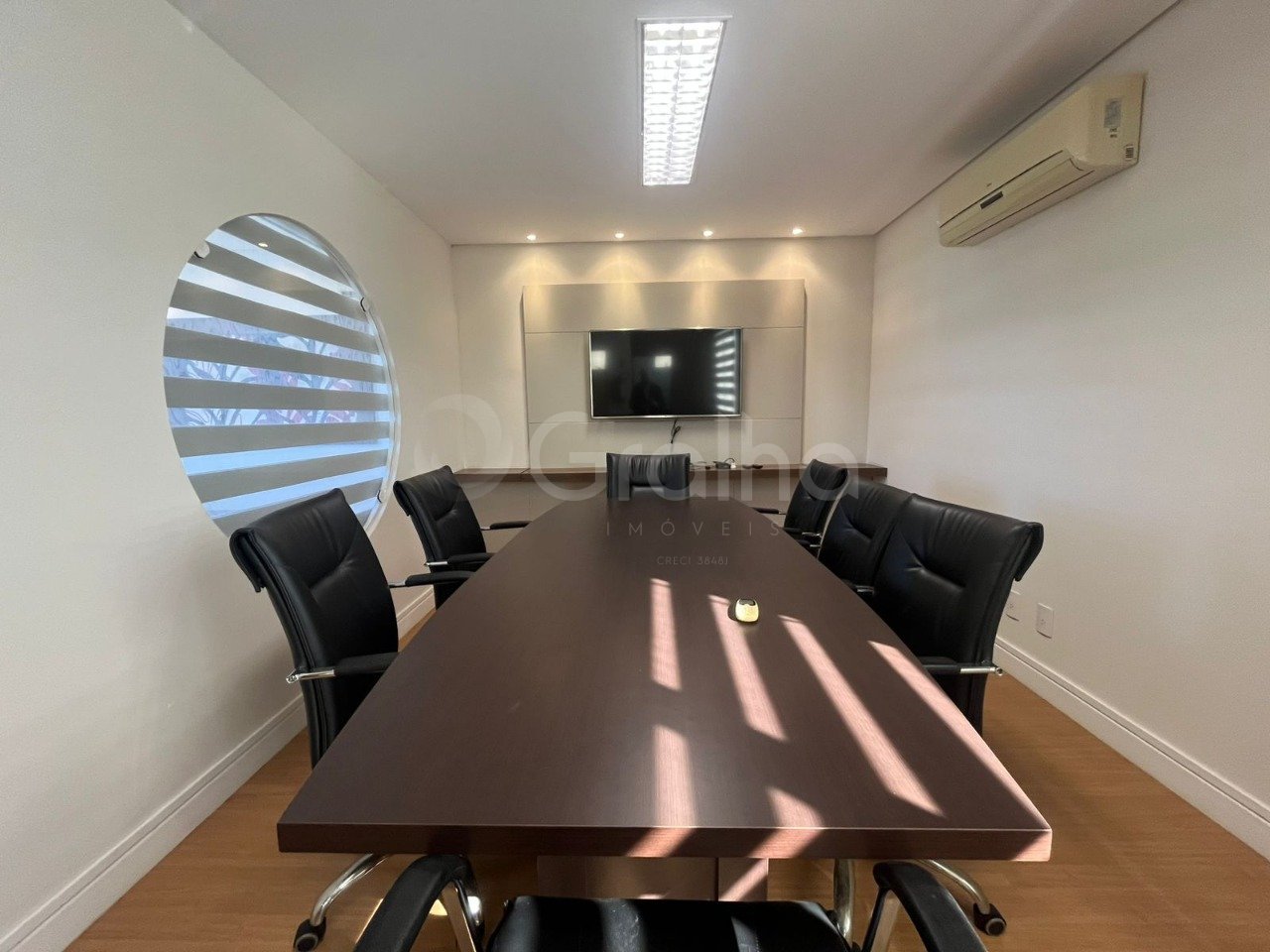 Sala 904 no Condomínio Meridian Office | Trindade - Locação - Escritório em Trindade, Florianópolis